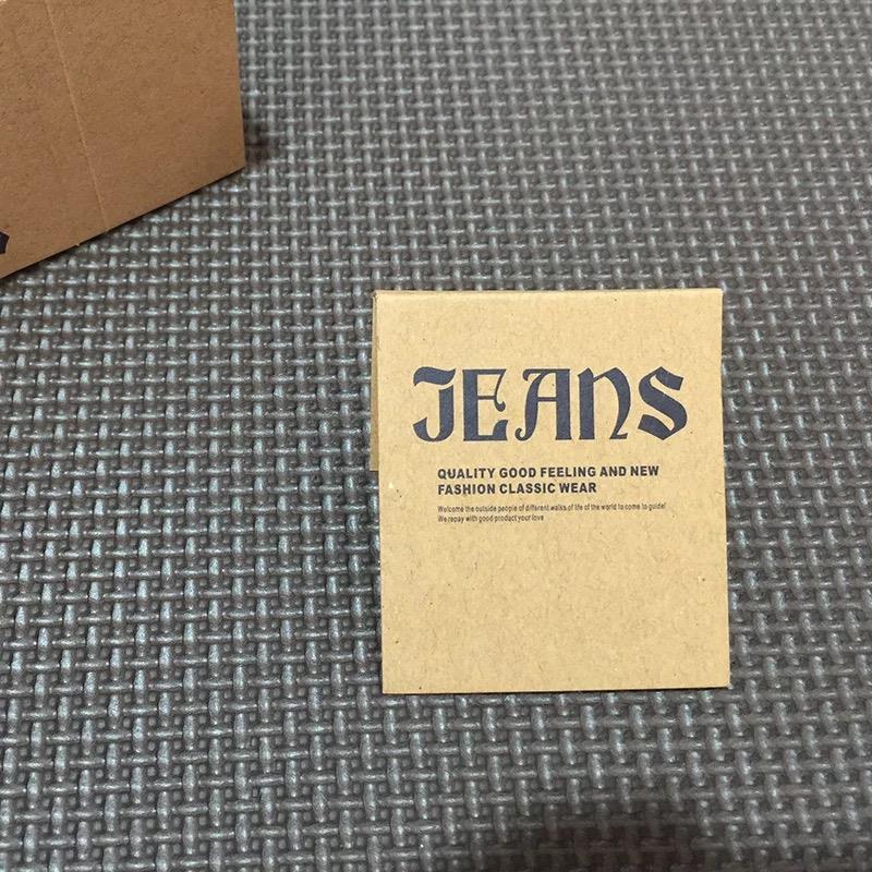 Tag Kertas dengan Tekstur