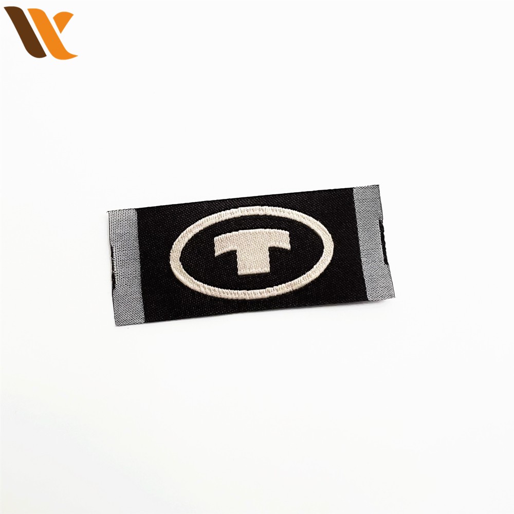 Factory Price Dark Style Neck Woven Labels 2
