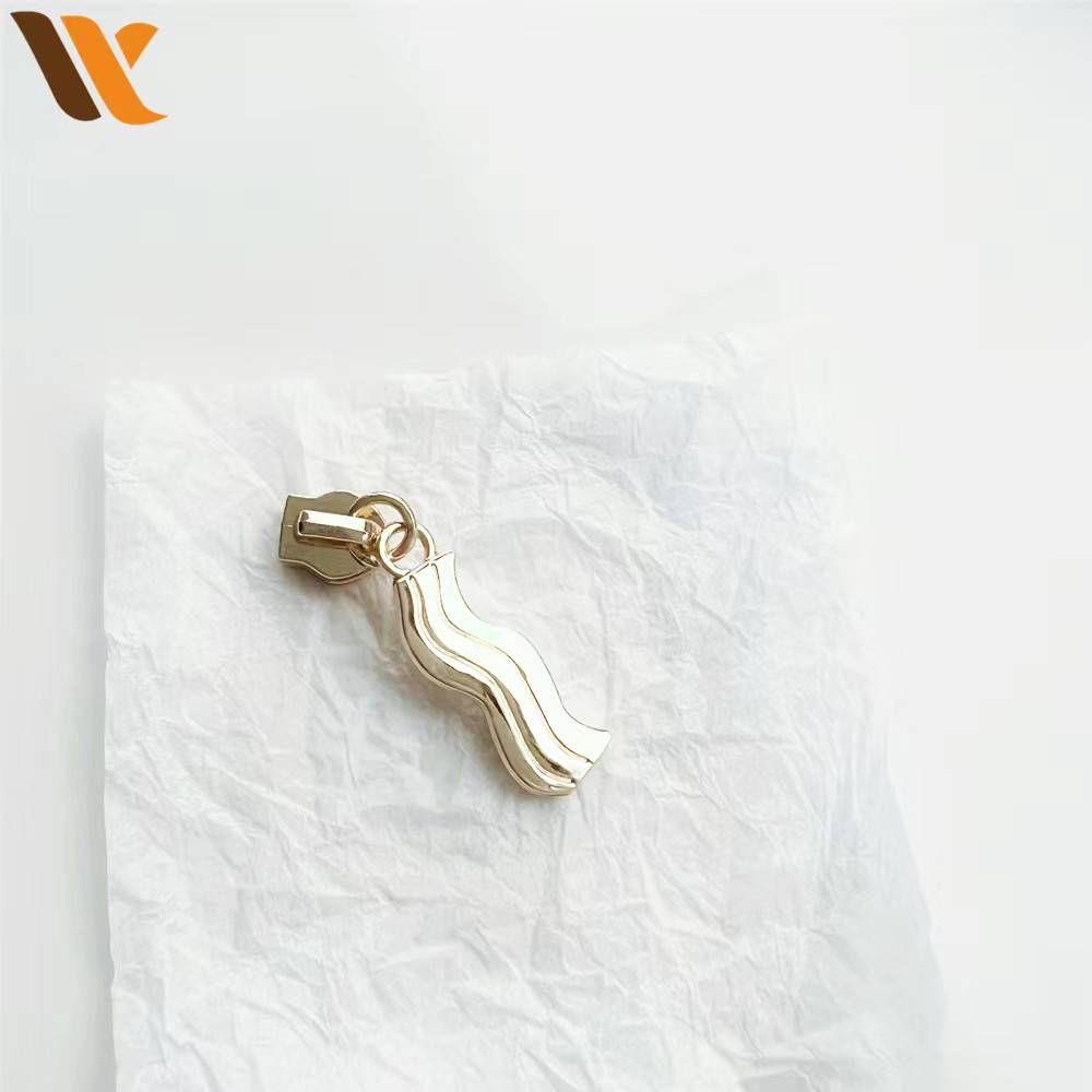 Hot Sale Zinc Alloy Metal Zipper Pull Tabs