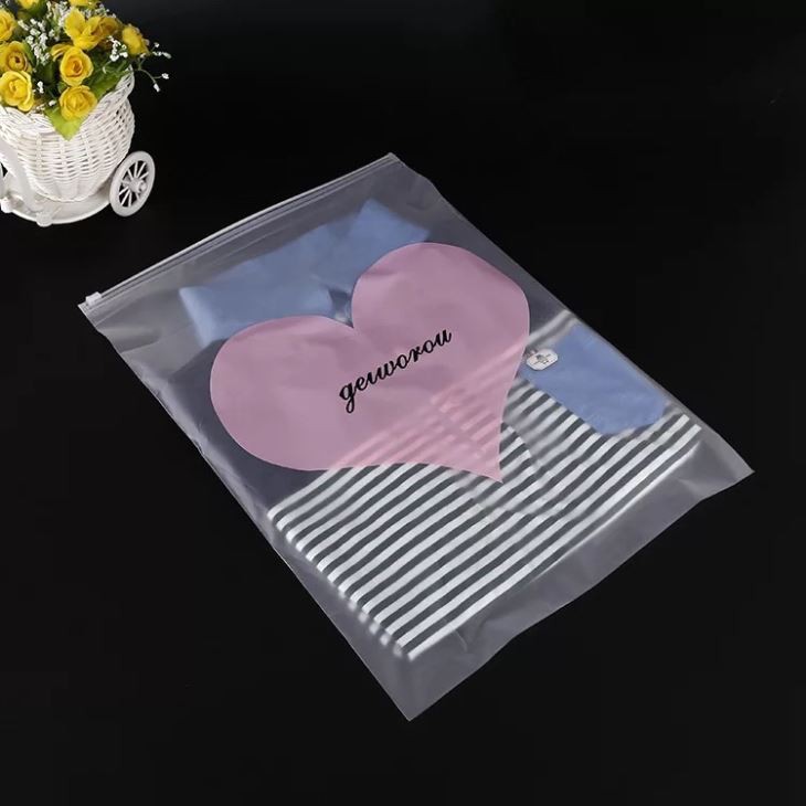 High quality plastic frosted PE zipper bag for clothing packing