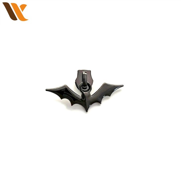 Gloss Black Bat-Shaped Zipper Puller 2
