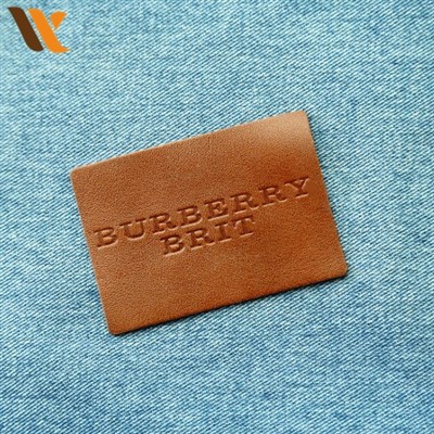 Label Kulit Logo Deboss Coklat